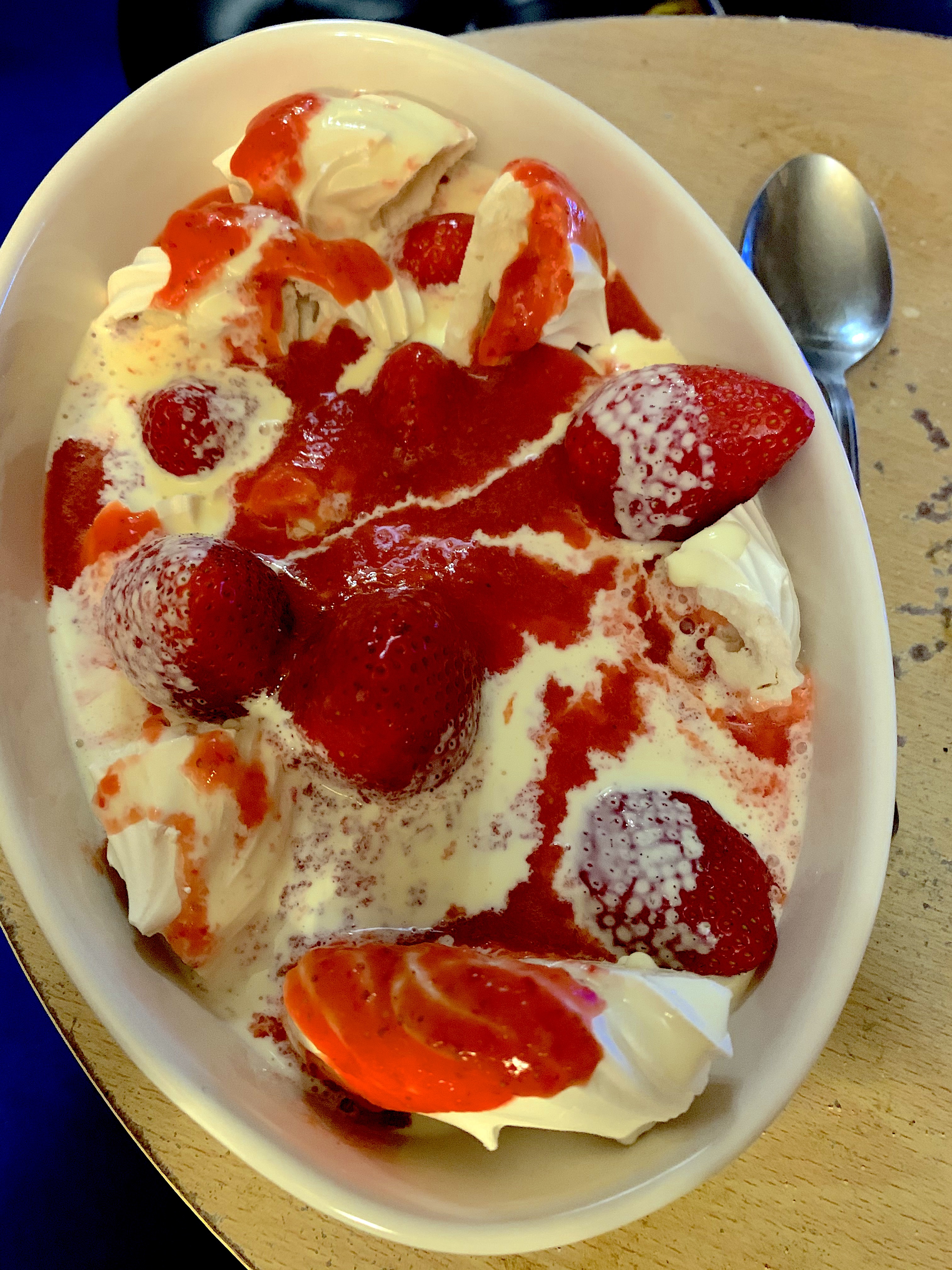 A December Eton Mess