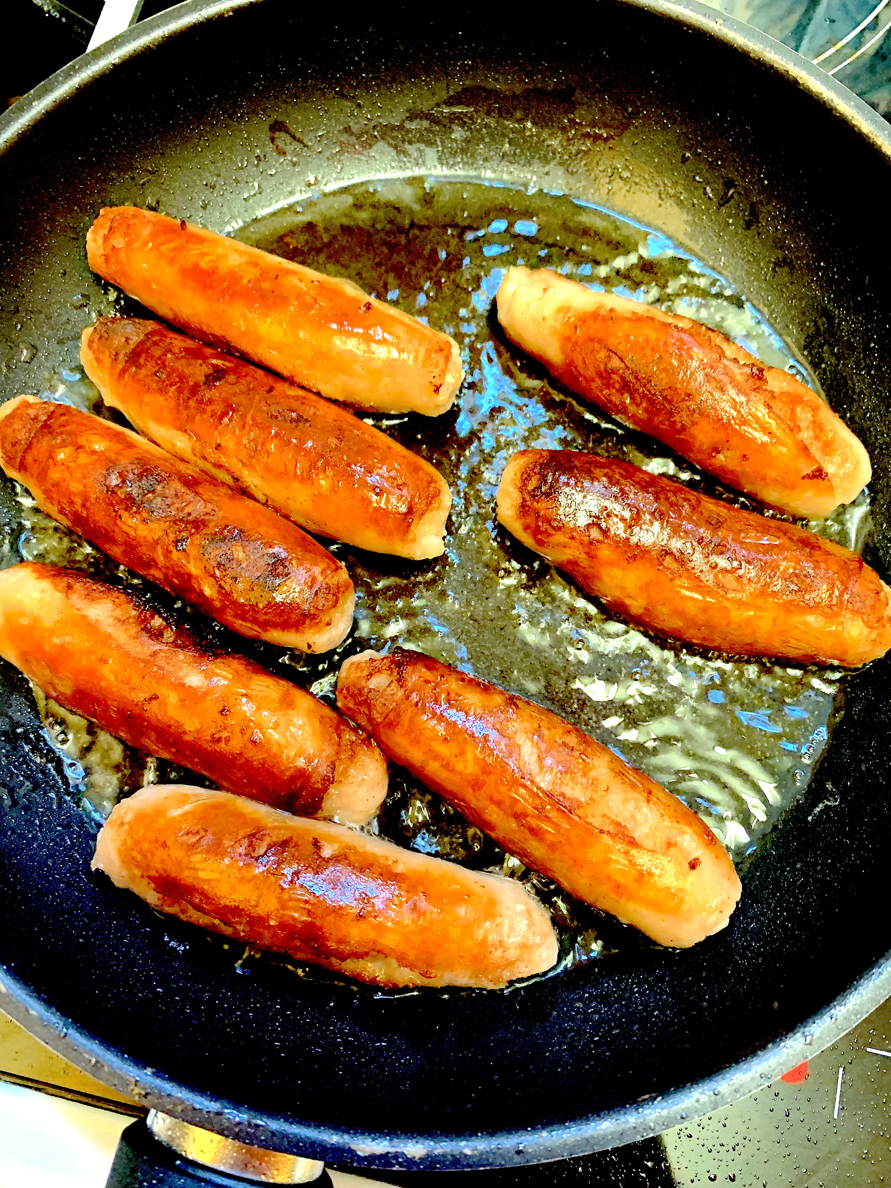 A Windy Pan of Sausages