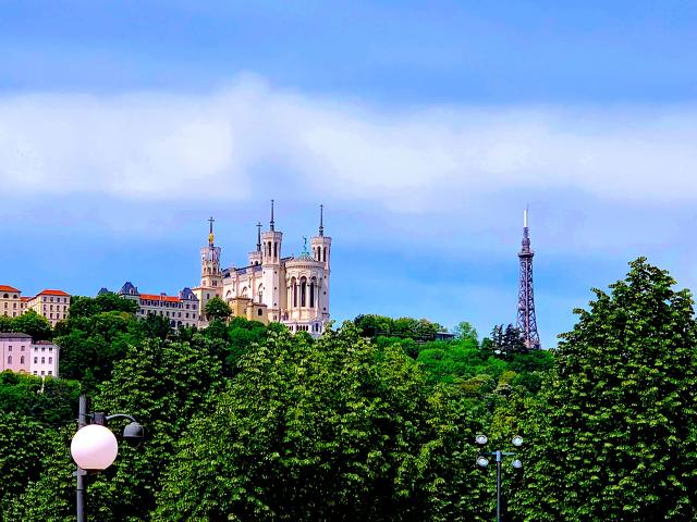 A last Lyon hotel was up near the cathedral